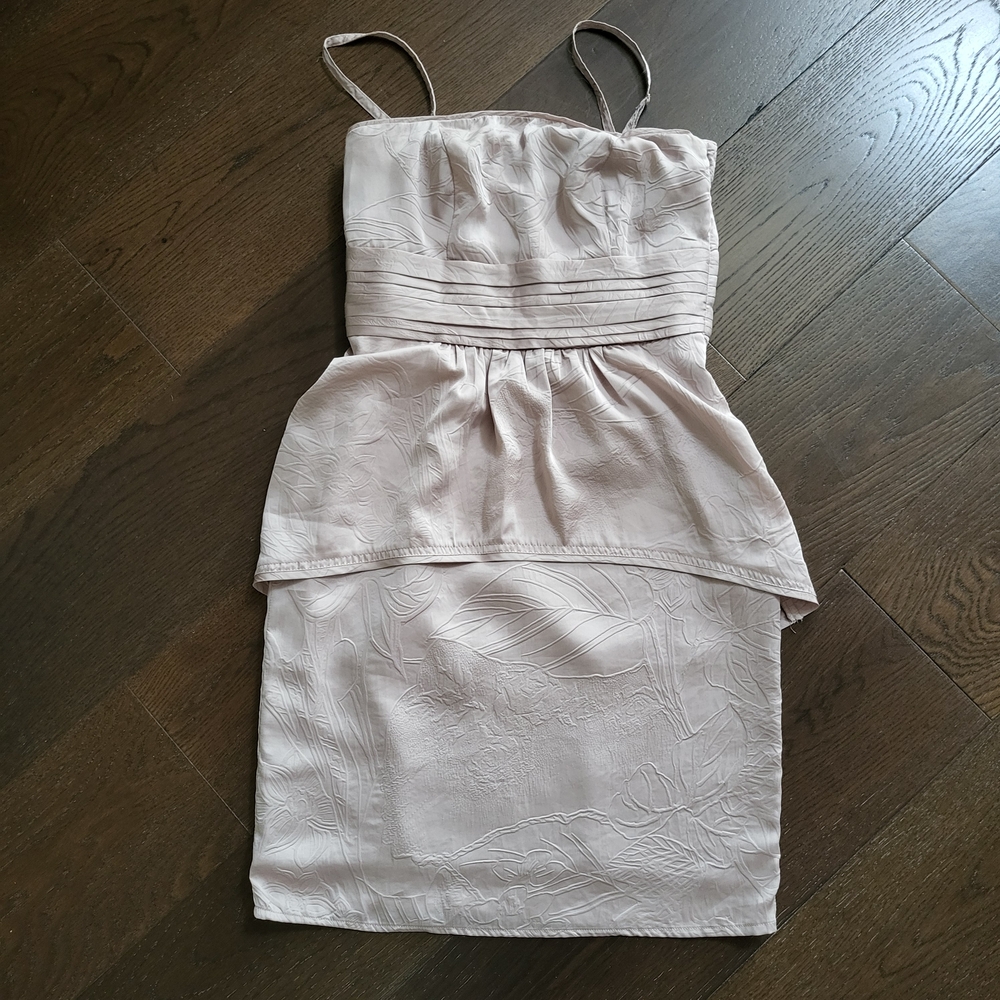 RW&CO. Champagne Peplum Sheath Dress Removable Strap Womens Size 00 *BNWT*